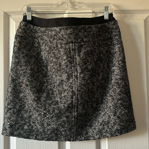 LOFT wool tweed black & white mini skirt - Picture 2 of 10